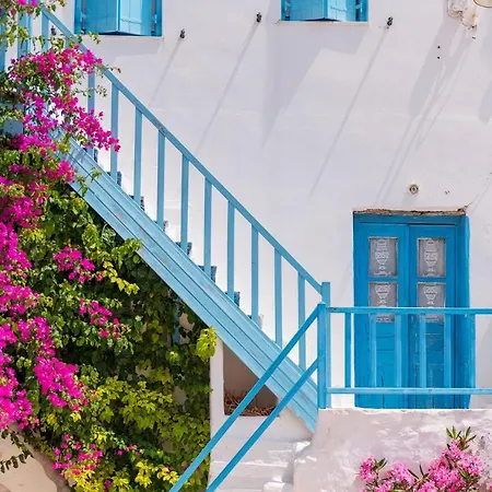 Kastro House
